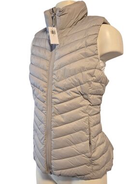 Old Navy Active Quilted Puffer Vest Taupe Size S NWT